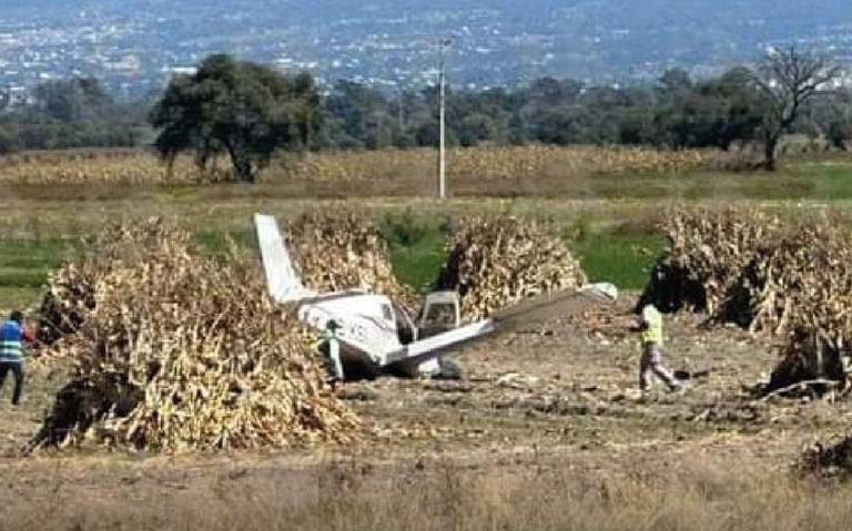 SE DESPLOMA AVIONETA CERCA DEL AEROPUERTO DE PUEBLA