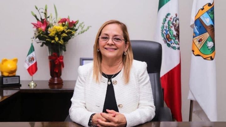 INVITA SISTEMA DIF ALTAMIRENSE A CARRERA DE VARONES EN TACONES