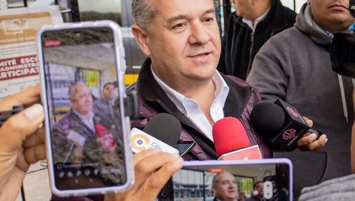 REFUERZA ADRIÁN OSEGUERA PROGRAMA EN INFRAESTRUCTURA ESCOLAR