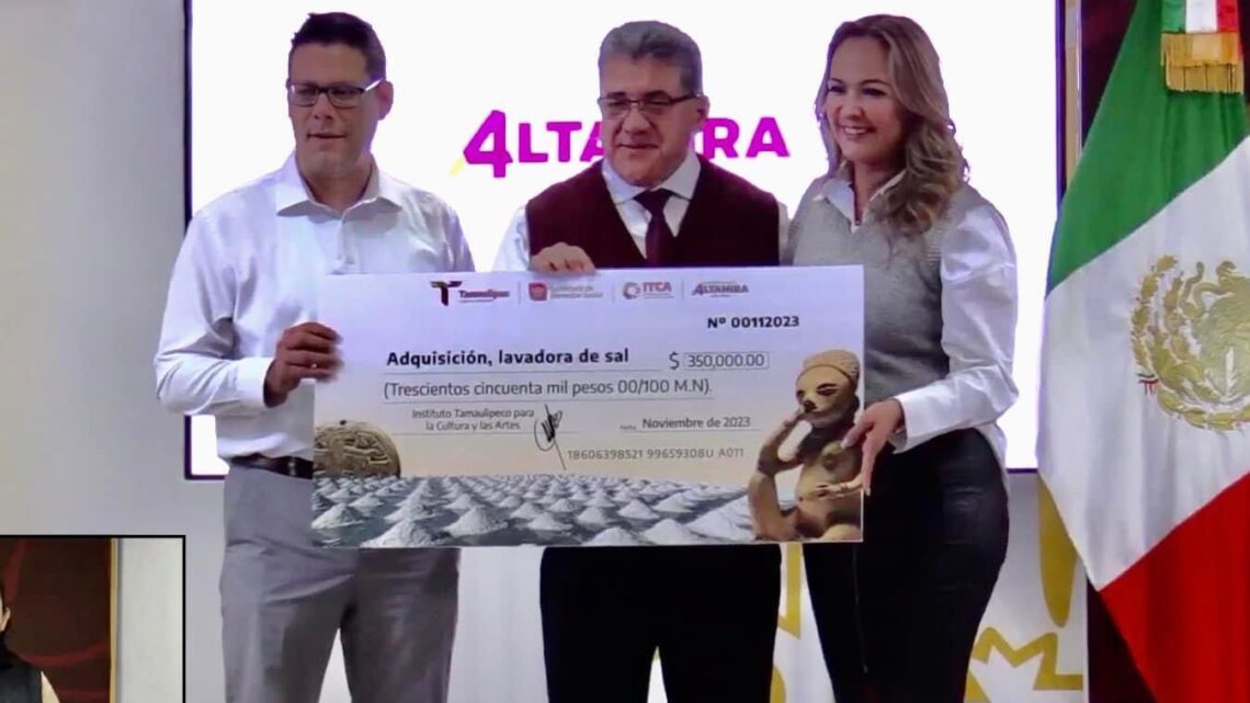 ENTREGA DIF ALTAMIRA BECAS A NIÑOS Y NIÑAS DEL PROGRAMA PANNARTI