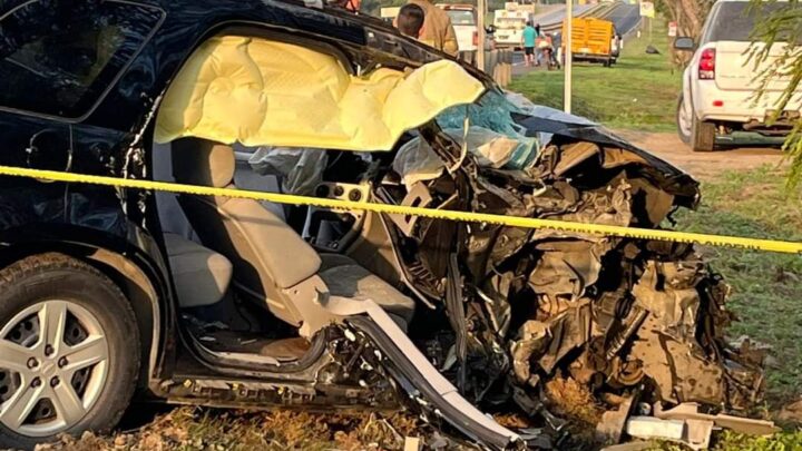 Aparatoso Choque en Altamira, Mujer Queda Prensada  