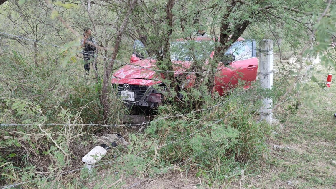 Tráiler Provoca un Aparatoso Accidente en la Carretera Tampico-Mante