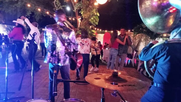 ARMANDO MATINENEZ ENCABEZA EL FESTEJO DEL DIA DEL MÚSICO EN ALTAMIRA