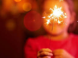 PIDEN A PADRES VIGILAR A LOS MENORES ANTE EL USO DE PIROTECNIA