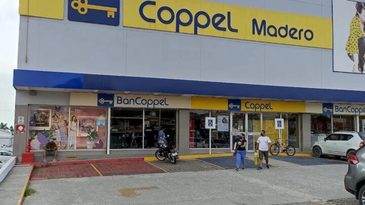 ROBAN EN TIENDA COPPEL DE MADERO.