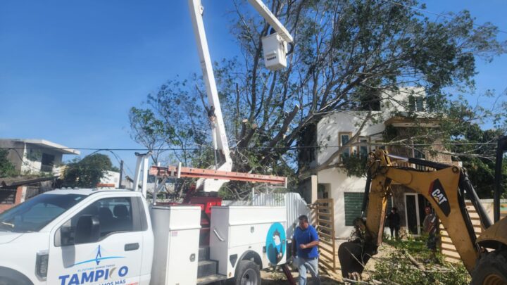 AYUNTAMIENTO DE TAMPICO REALIZA LIMPIEZA DE AFECTACIONES DEL FRENTE FRIO