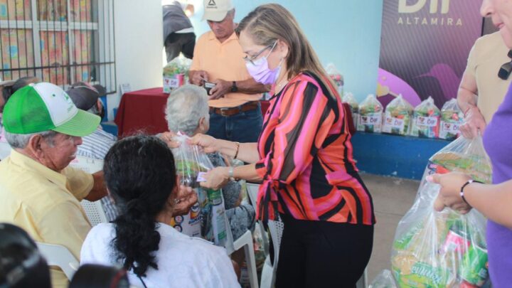 ENCABEZA ROSSY LUQUE DE MARTÍNEZ GIRA DE TRABAJO POR ZONA RURAL