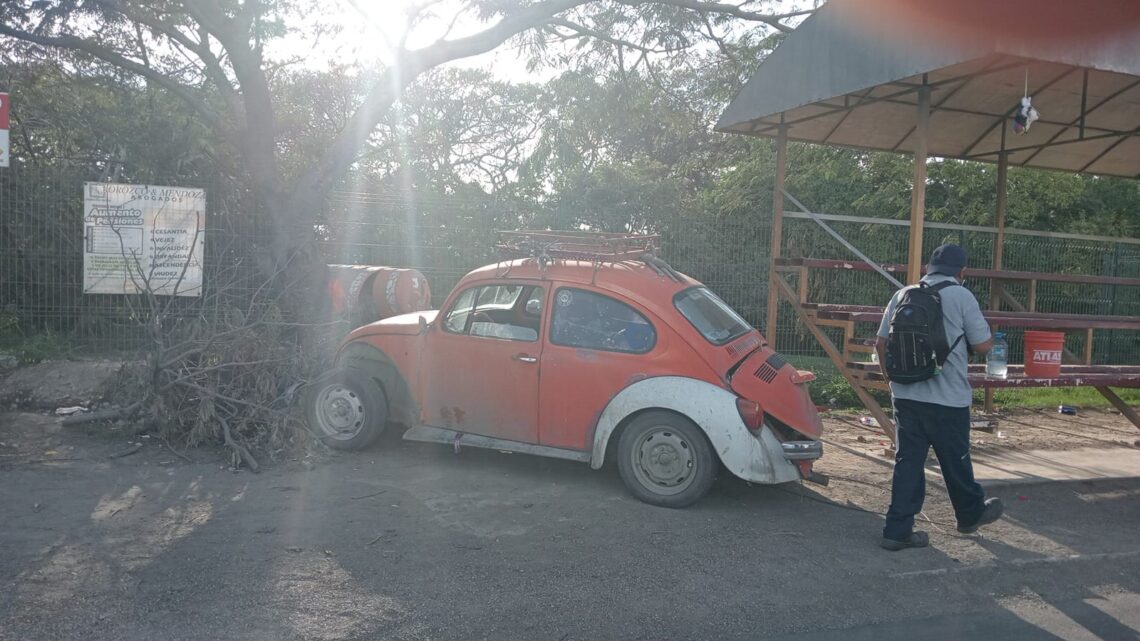 CARAMBOLA INVOLUCRA A SEIS VEHÍCULOS EN AVENIDA DE LA INDUSTRIA EN ALTAMIRA