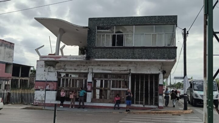 GENERACIÓN DE EMPLEOS DEJARÁ LA CONSTRUCCIÓN DE PLAZA COMERCIAL.