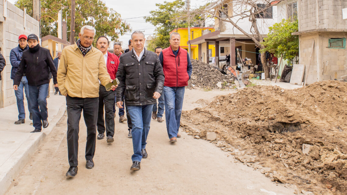 DIGNIFICA GOBIERNO DE ADRIÁN OSEGUERA MÁS VIALIDADES