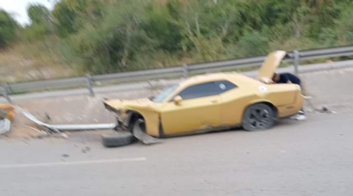 APARATOSO CHOQUE EN EL CORREDOR URBANO