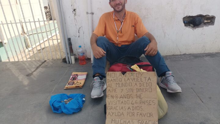 TROTAMUNDOS FRANCES SE ENCUENTRA EN ALTAMIRA