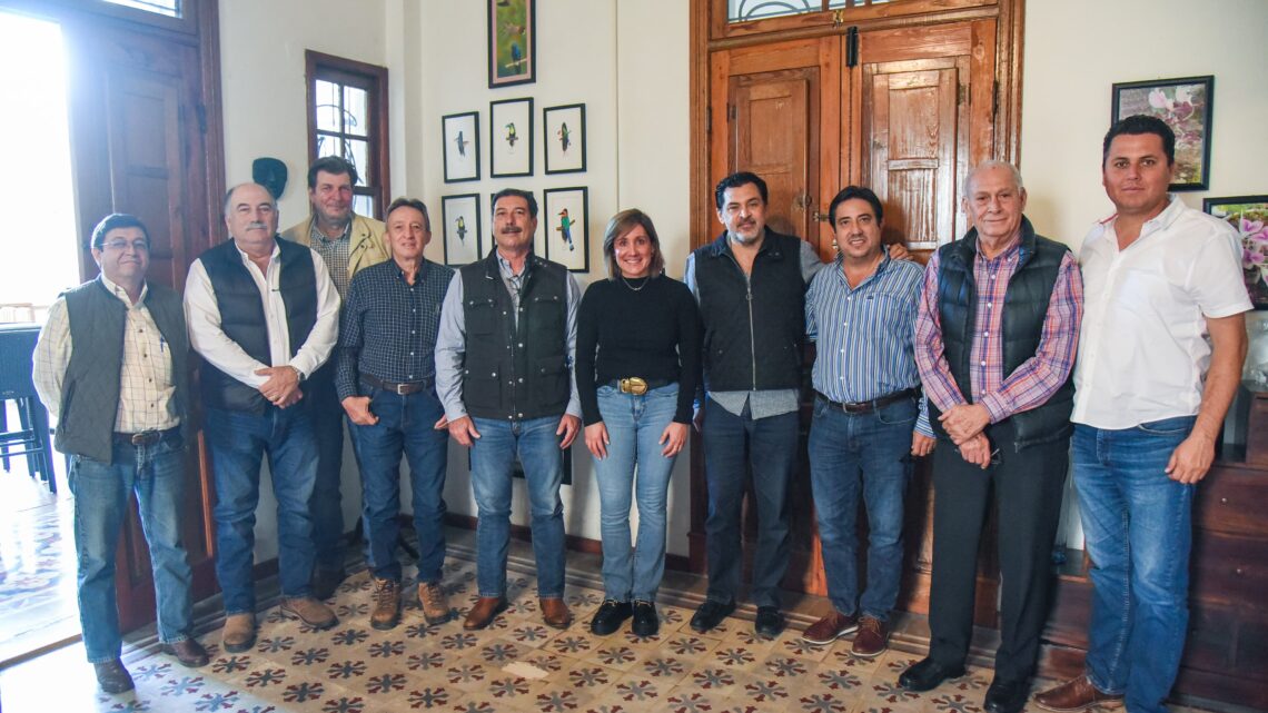 RECONOCE ROSA GONZÁLEZ IMPORTANCIA DEL SECTOR GANADERO EN EL DESARROLLO DE TAMPICO