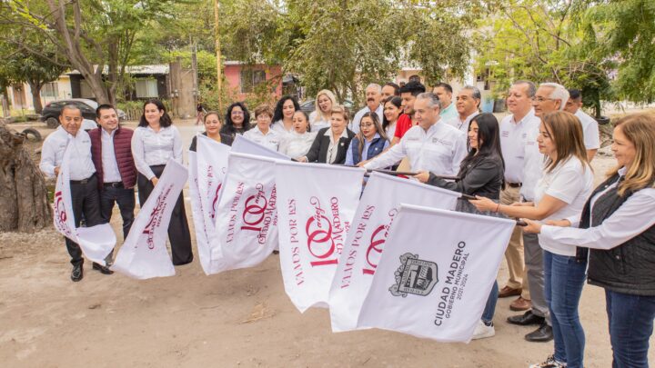 ARRANCA ADRIÁN OSEGUERA IMPORTANTES OBRAS DE PAVIMENTACIÓN Y DE CONSTRUCCIÓN DE PUENTES PEATONALES EN CD. MADERO