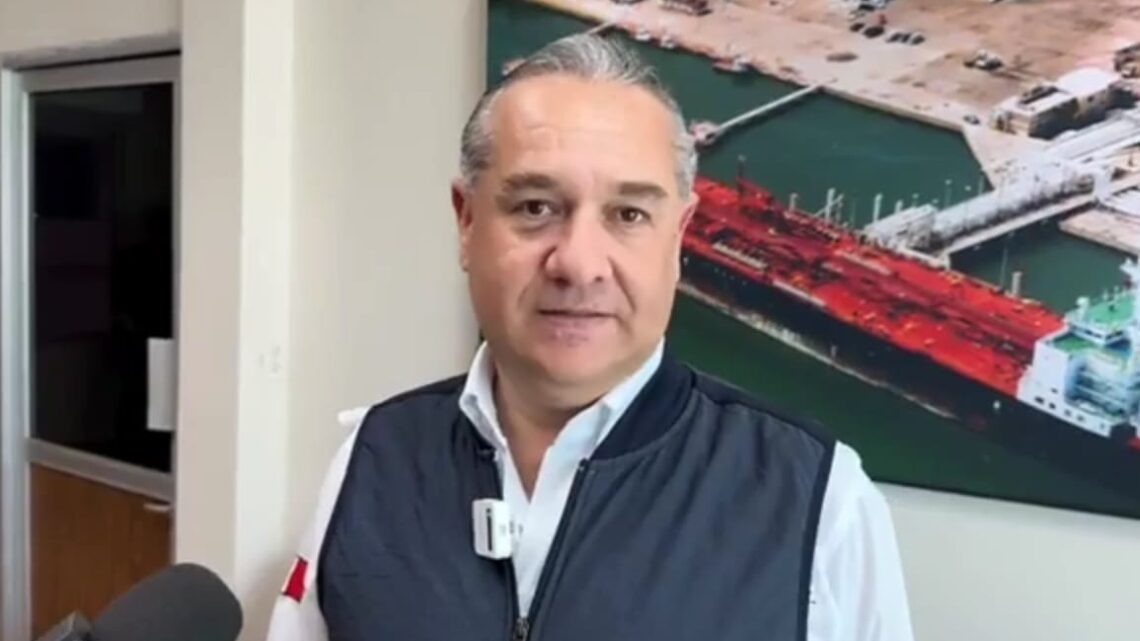 EMANACIONES DE LA REFINERÍA SON POR TRABAJOS DE MANTENIMIENTO. EMANACIONES DE LA REFINERÍA SON POR TRABAJOS DE MANTENIMIENTO.