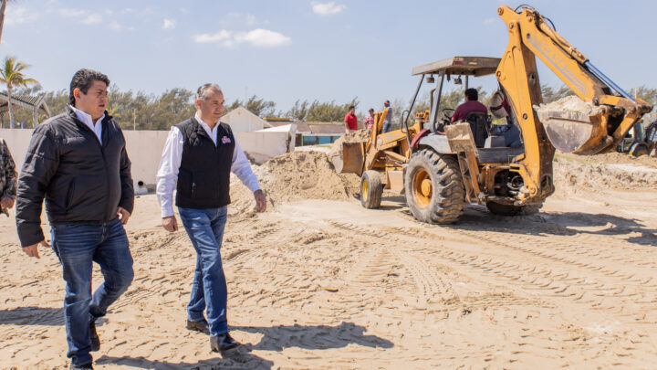 INTENSIFICAN TRABAJOS DE LIMPIEZA Y MANTENIMIENTO EN PLAYA MIRAMAR