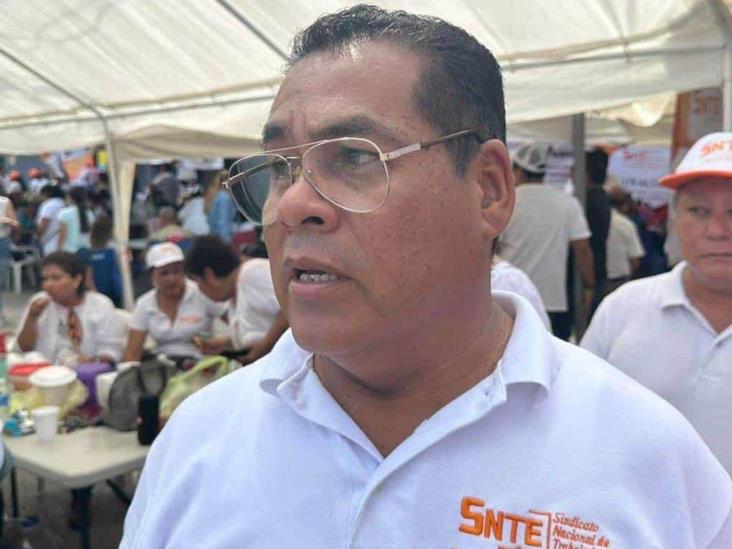EL 50 POR CIENTO DE LOS MAESTROS AÚN NO LES HAN PAGADO SALARIOS QUE ESTABAN PENDIENTES EL 50 POR CIENTO DE LOS MAESTROS AÚN NO LES HAN PAGADO SALARIOS QUE ESTABAN PENDIENTES