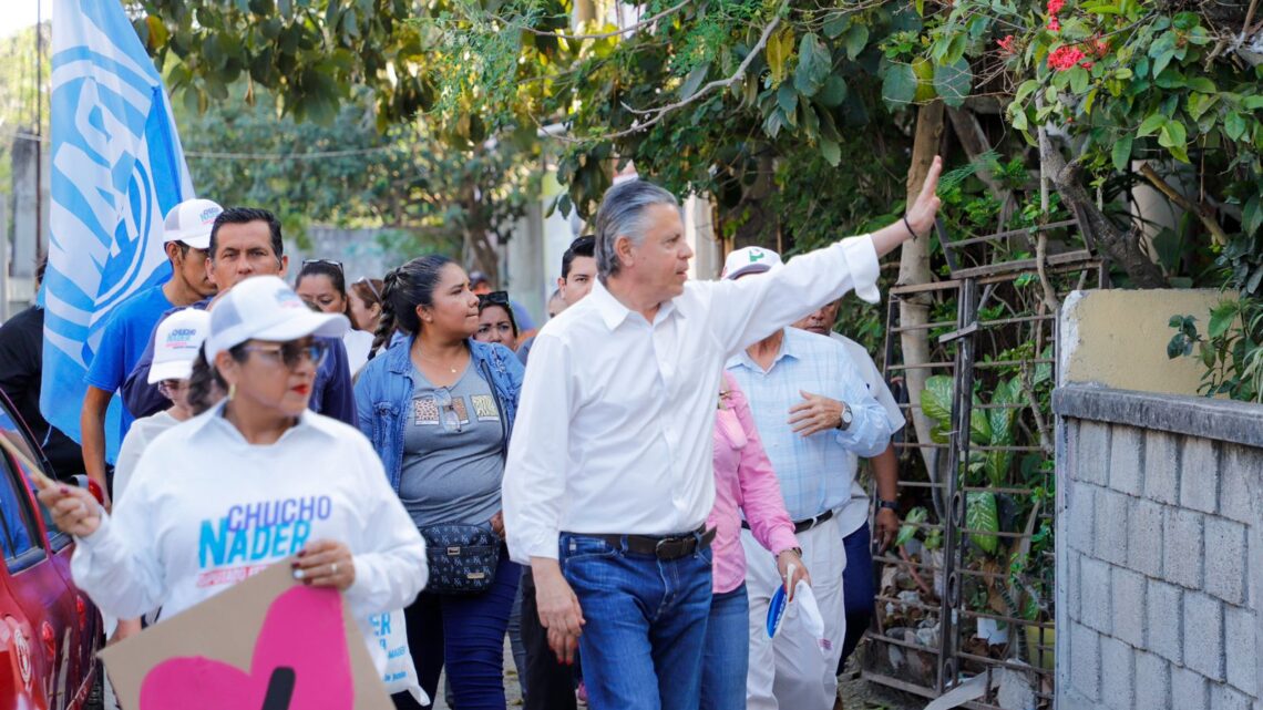 LOS MADERENSES RATIFICAN SU APOYO A CHUCHO NADER LOS MADERENSES RATIFICAN SU APOYO A CHUCHO NADER