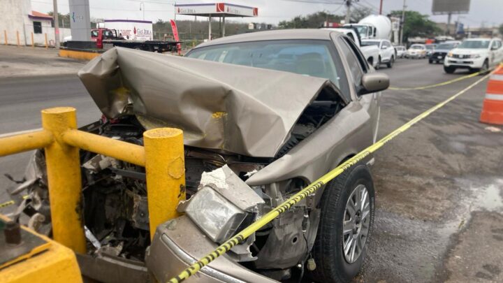 APARATOSO ACCIDENTE SOBRE LA AVENIDA DE LA INDUSTRIA EN ALTAMIRA
