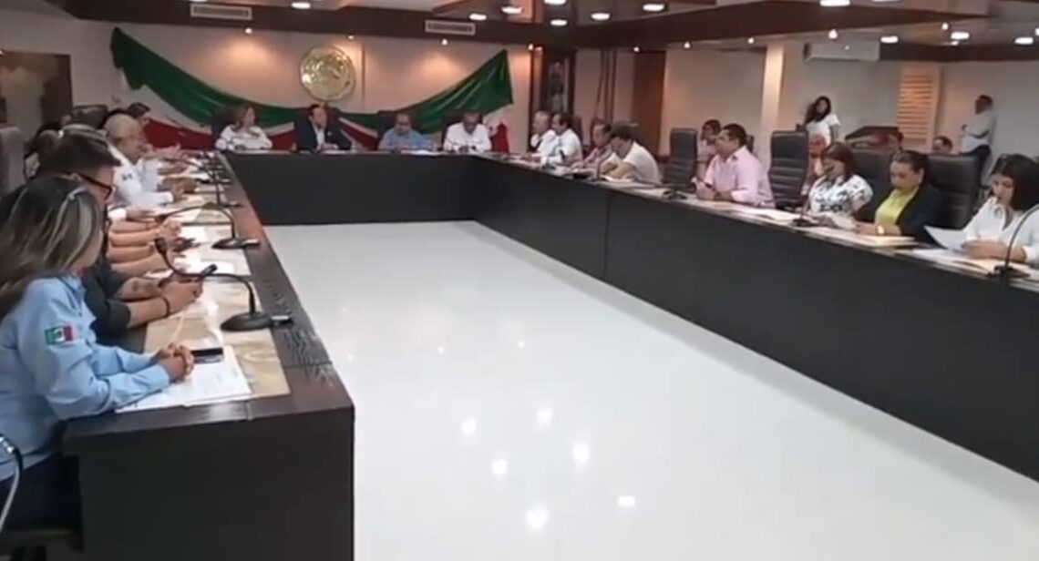 APRUEBA CABILDO BAJA DE CERCA DE 100 BIENES PATRIMONIALES. APRUEBA CABILDO BAJA DE CERCA DE 100 BIENES PATRIMONIALES.