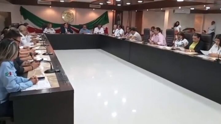 APRUEBA CABILDO BAJA DE CERCA DE 100 BIENES PATRIMONIALES.