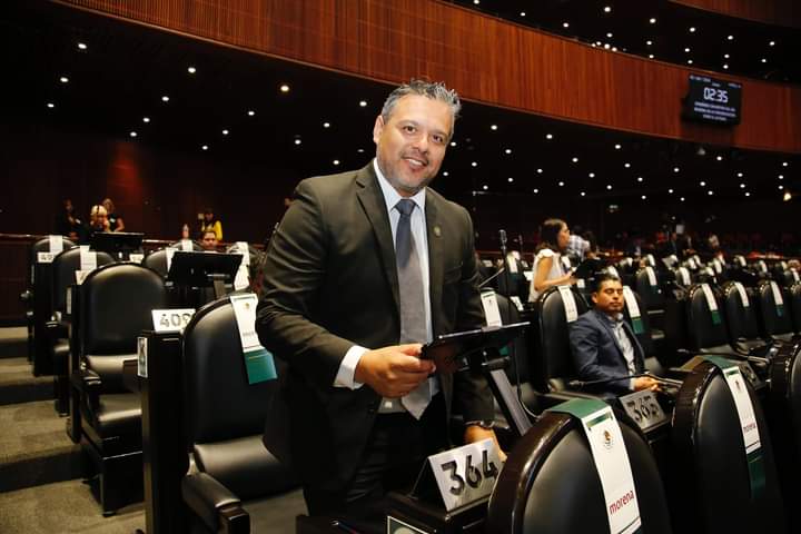 NADIE QUITARÁ EL DINERO DE AFORES A LOS TRABAJADORES: HÉCTOR MARÍN. NADIE QUITARÁ EL DINERO DE AFORES A LOS TRABAJADORES: HÉCTOR MARÍN.