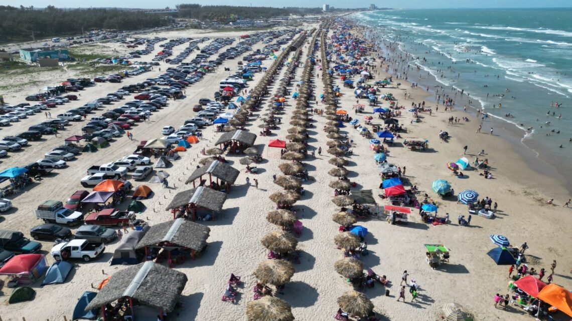MÁS DE UN MILLÓN DE VISITANTES RECIBIÓ PLAYA MIRAMAR. MÁS DE UN MILLÓN DE VISITANTES RECIBIÓ PLAYA MIRAMAR.