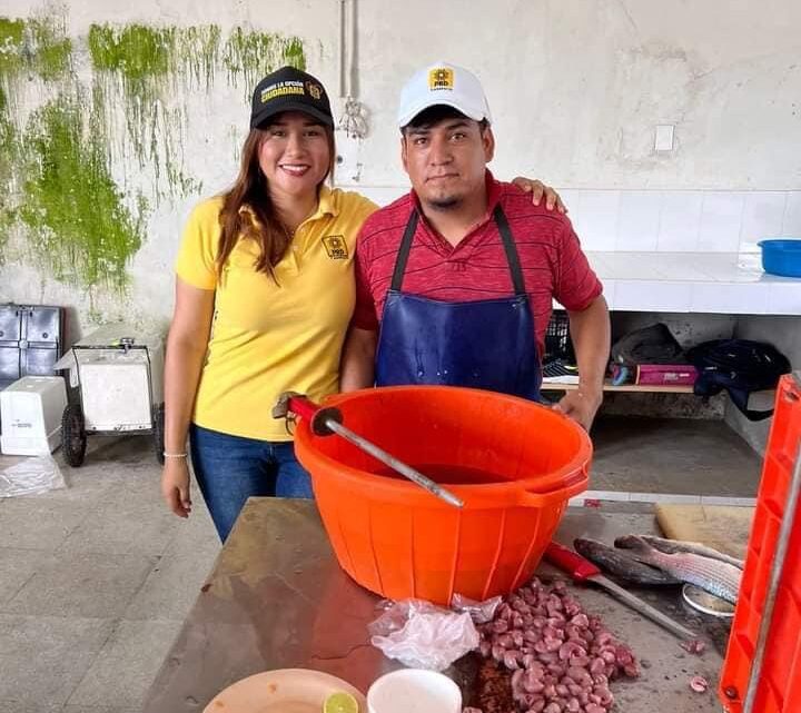 HABRÁ MEJORES APOYOS AL COMERCIO DE LLEGAR AL CONGRESO DEL ESTADO: ODETTE TOBÍAS HABRÁ MEJORES APOYOS AL COMERCIO DE LLEGAR AL CONGRESO DEL ESTADO: ODETTE TOBÍAS