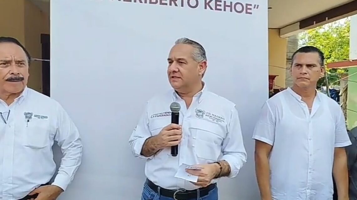 NO QUITARÁ ADRIÁN OSEGUERA DEDO DEL RENGLÓN EN TEMA DE DRENES PLUVIALES. NO QUITARÁ ADRIÁN OSEGUERA DEDO DEL RENGLÓN EN TEMA DE DRENES PLUVIALES.
