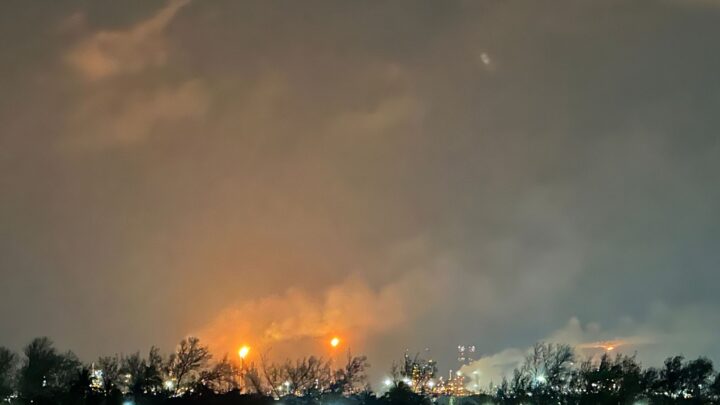 PIDEN A PEMEX RINDA CUENTAS DE PRODUCTOS QUE QUEMA.