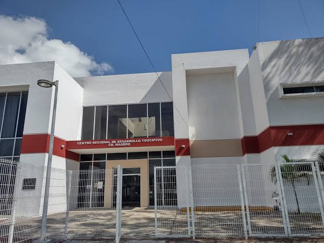 DETECTAN POSIBLE CASO DE HEPATITIS EN KINDER DE MADERO. DETECTAN POSIBLE CASO DE HEPATITIS EN KINDER DE MADERO.