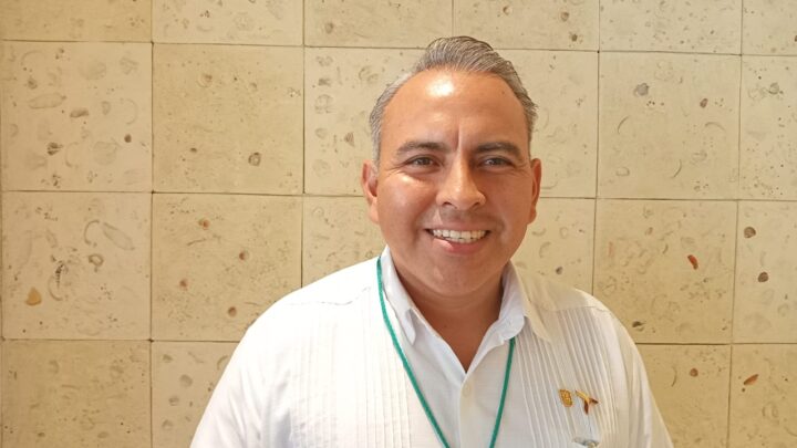 ALUMNOS REGRESAN A CLASES PRESENCIALES.