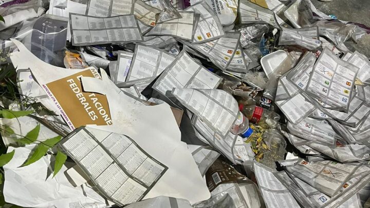 ENCUENTRAN BOLETAS ELECTORALES EN LA COLONIA AMPLIACIÓN REVOLUCIÓN VERDE DE MADERO… PRESIDENTE DEL IETAM EN EL MUNICIPIO ASEGURA QUE SE ENTREGARON TODOS LOS PAQUETES.