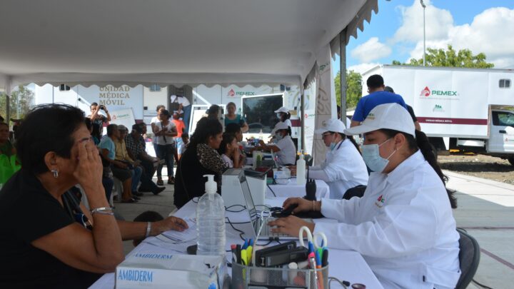 ACERCA PEMEX UNIDAD MÉDICA MÓVIL CON MEDICAMENTO Y CONSULTAS MÉDICAS GRATUITAS A FAMILIAS DE ALTAMIRA