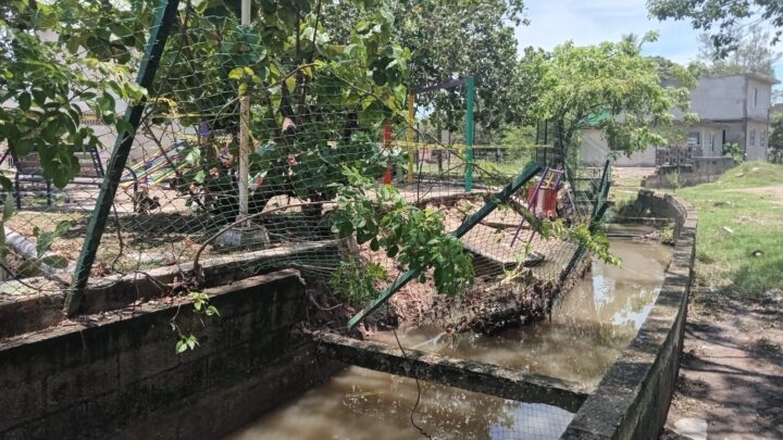 LLUVIAS PROVOCAN DESLAVE.