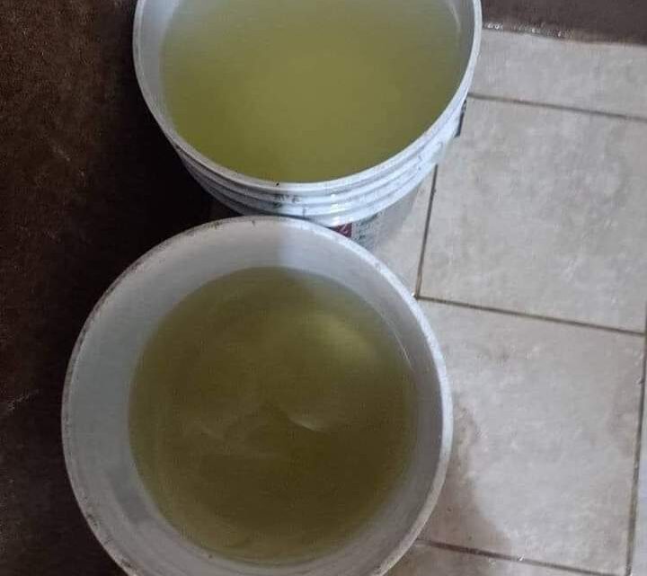 EXIGEN COMERCIANTES A COMAPA AGUA LIMPIA. EXIGEN COMERCIANTES A COMAPA AGUA LIMPIA.