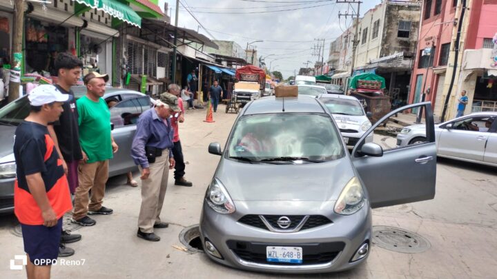ALCANTARILLAS DESTAPADAS, PELIGRO PARA CONDUCTORES