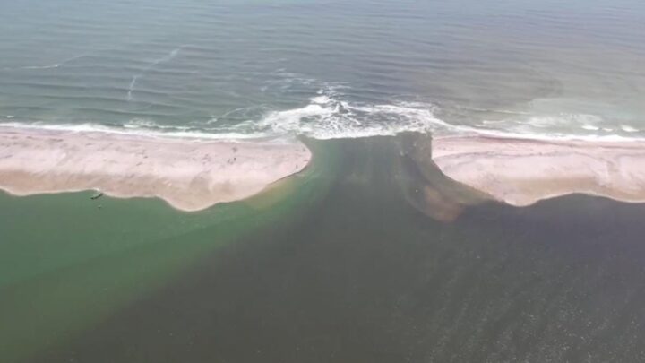 CORDÓN LITORAL DEBE SER REPARADO PRONTO.