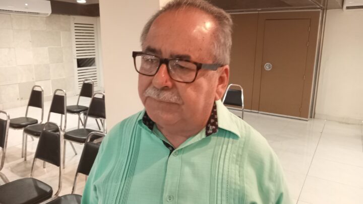 BURÓCRATAS DE MADERO SE VAN DE VACACIONES.