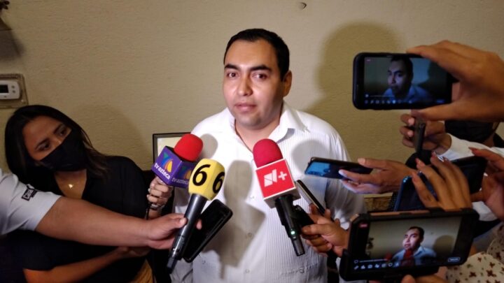 A LA ALZA VENTAS EN RUBRO PAPELERO Y RESTAURANTES EN LA ZONA SUR