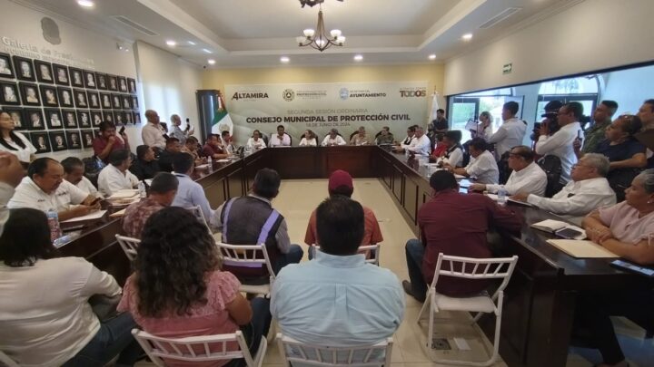 CONSEJO MUNICIPAL DE PC SE REÚNE DIARIAMENTE PARA VIGILAR EL COMPORTAMIENTO DE BERYL Y EL NIVEL DE CAPTACIÓN DEL SISTEMA LAGUNARIO