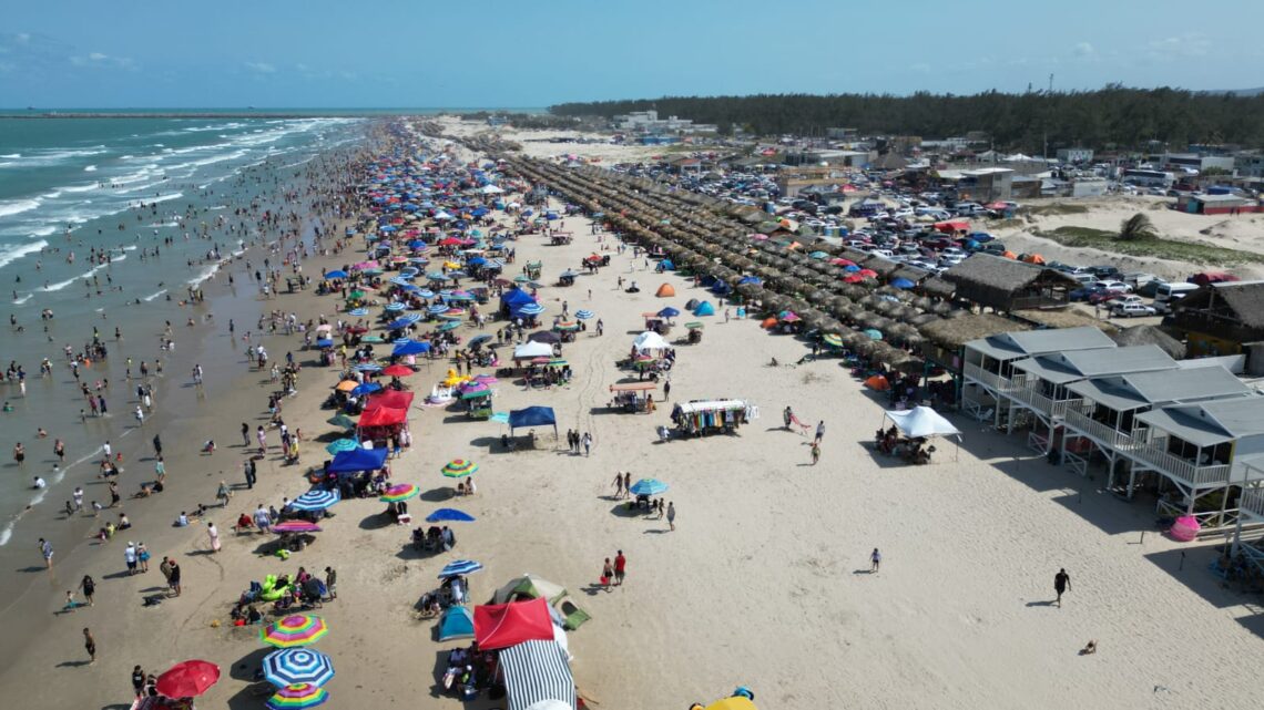 TORMENTA Y COCODRILOS PROVOCAN DISMINUCIÓN DE TURISMO EN MIRAMAR.