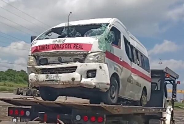 SEIS LESIONADOS DEJÓ LA VOLCADURA DE UNA MINI-VAN DE LA RUTA ALTAMIRA-LOMAS DEL REAL