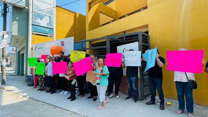 PROTESTAN POR ACOSO LABORAL EN SEBIEN MADERO.