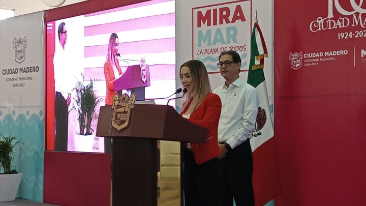 RECOGEN MÁS DE 25 TONELADAS DE BASURA DE PLAYA MIRAMAR.