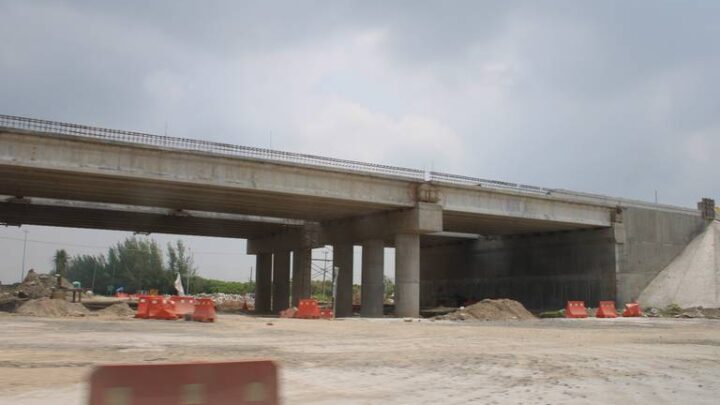 MANDARÁN EXHORTO A LA ASIPONA PARA VER ESTADO DE OBRA DEL PUENTE DE LA ESPERANZA