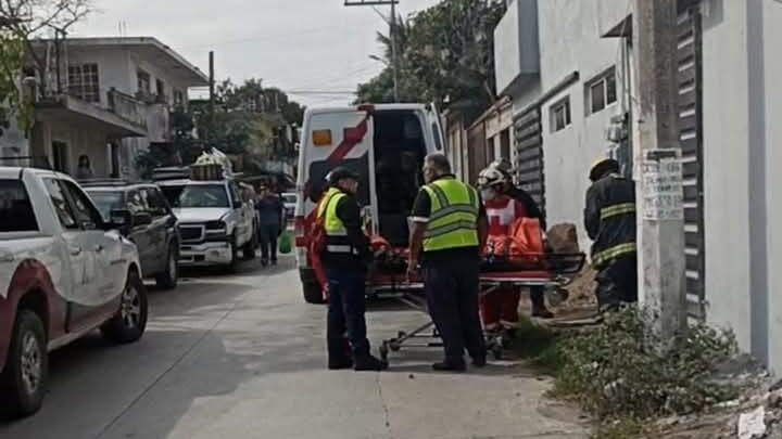 HOMBRE ELECTROCUTADO MIENTRAS PINTABA SU CASA EN LA COLONIA POLVORÍN.