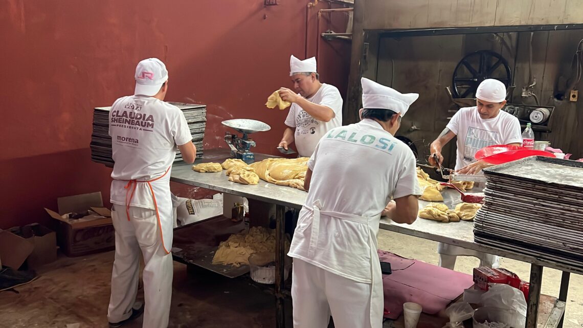 Panificadoras reviven sus ventas ante alta demanda de roscas de reyes