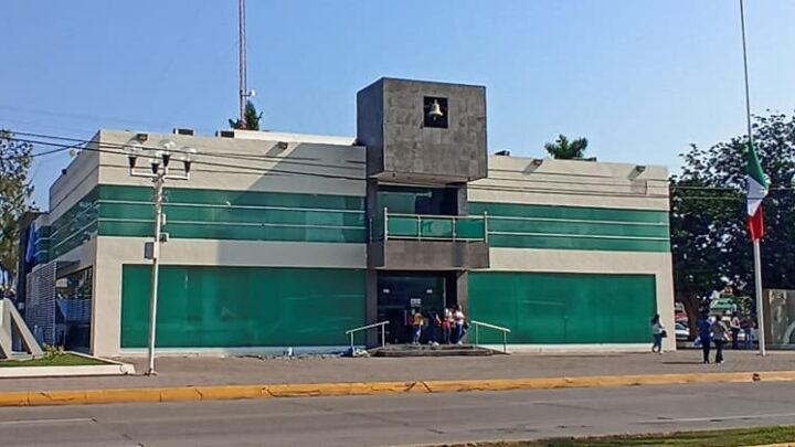 CAPACITAN A TRABAJADORES DEL AYUNTAMIENTO DE CIUDAD MADERO EN PROTECCIÓN DE DATOS PERSONALES.