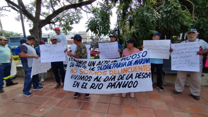 MARINA NO DEJA TRABAJAR; NOS INCAUTAN MATERIAL DE PESCA: PESCADORES